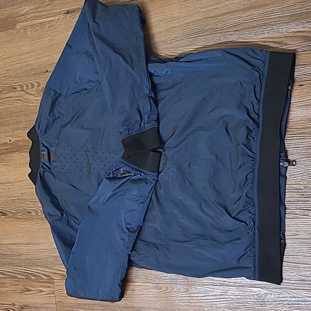 Nike Men's Blue Jacket used perfect condition. - Picture 14 of 14